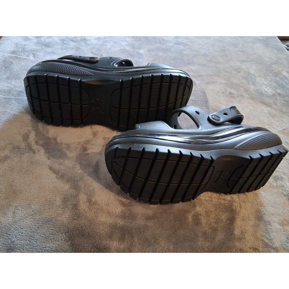 Crocs Classic Mega Crush Sandal Unisex Thick Soled Sandals Black Sz M 8 Women 10 - Picture 10 of 12